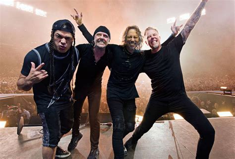 Metallica streaming festival performance
